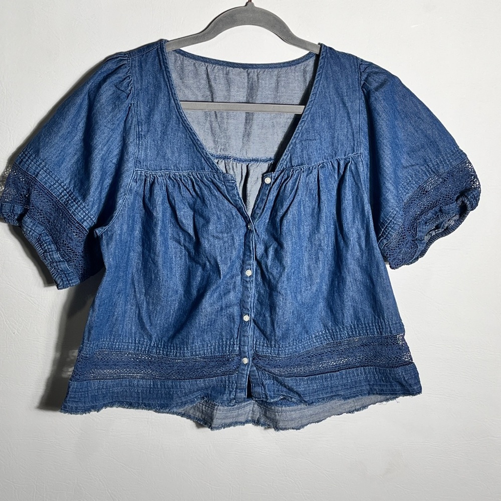 Old Navy Puff Sleeve Oversized Lace-Trimmed Denim Chambray Swing Blouse Small